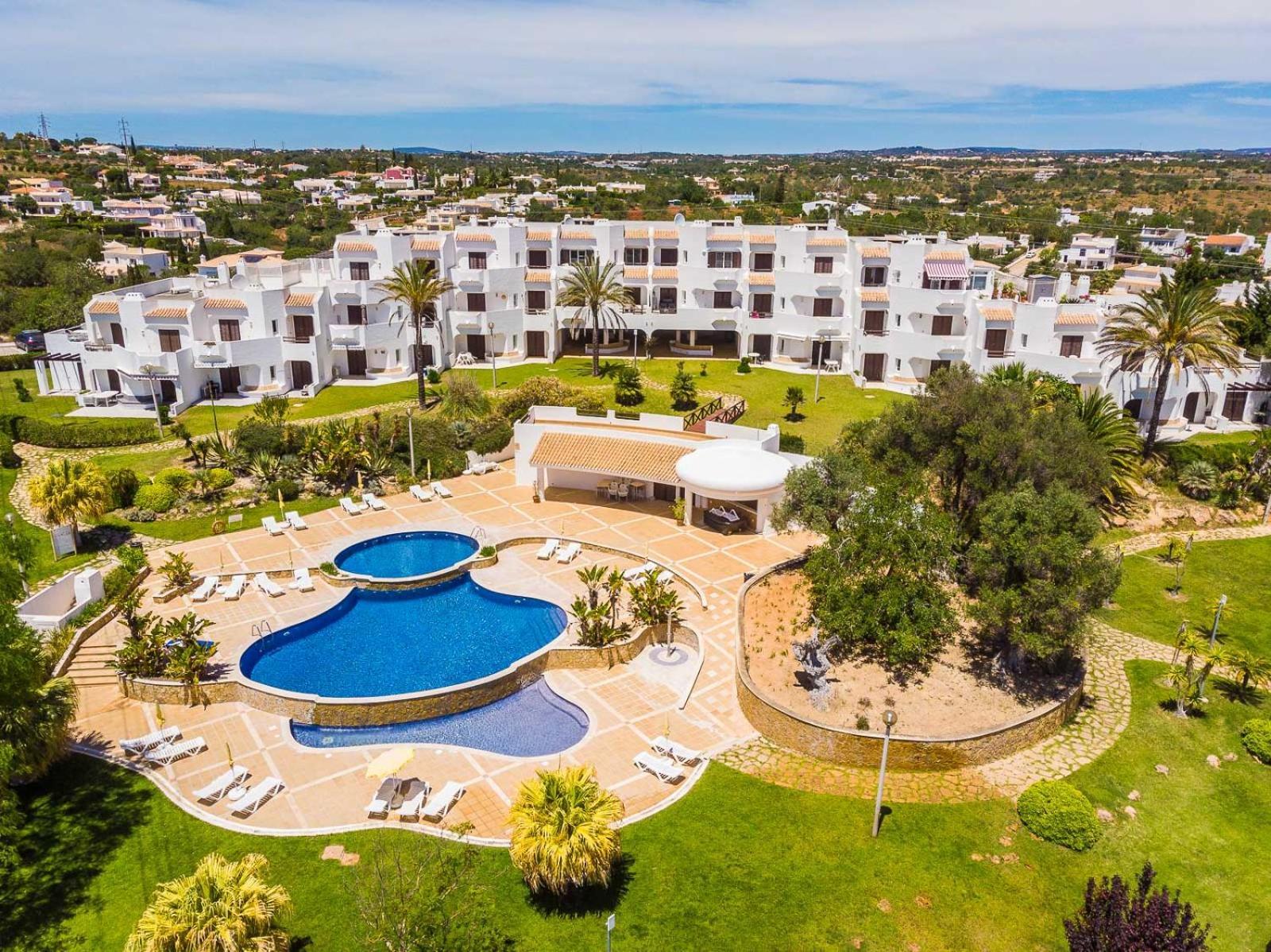 Albufeira Family Holidays With Pool View Exterior photo